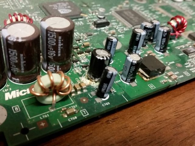 One super leaky clock capacitor! Source: https://dcdalrymple.com/removing-the-clock-capacitor-from-your-xbox/
